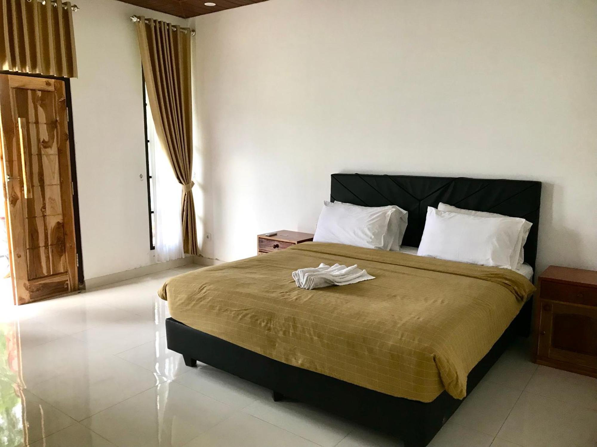 Pohon Purba Resort & Restaurant Labuhan Pandan Екстер'єр фото